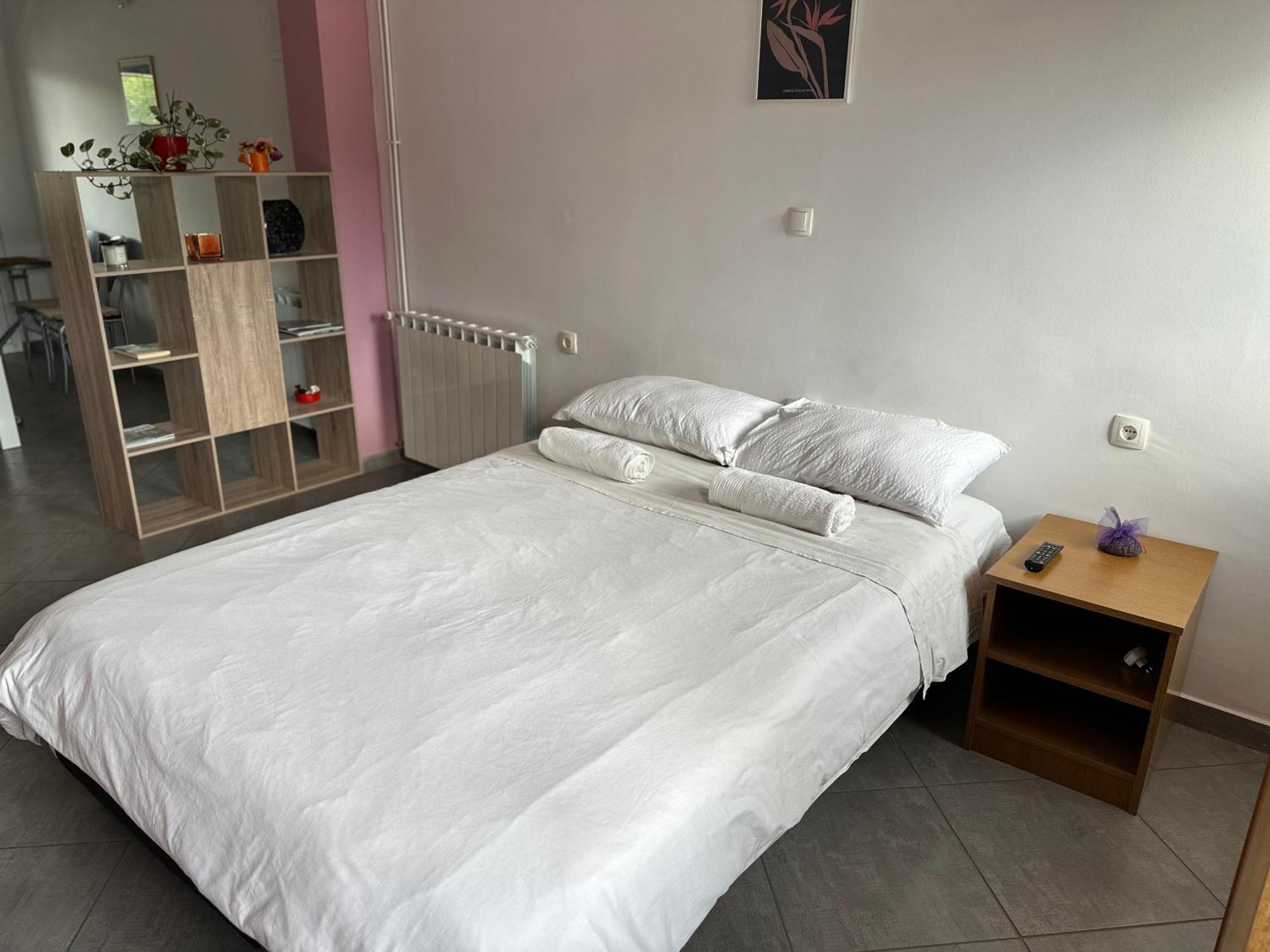 Apartments Brkic Лозовац Экстерьер фото